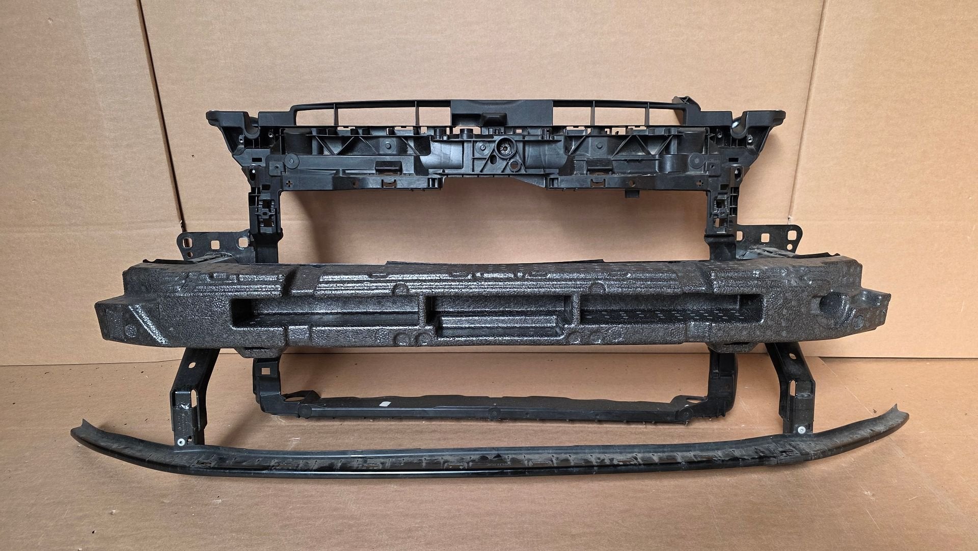 Voorfront VW Front Bumperbalk Balk GOLF 8 VIII  bj.2021-2026, Auto-onderdelen, Gebruikt, -, Ophalen of Verzenden, Bumper