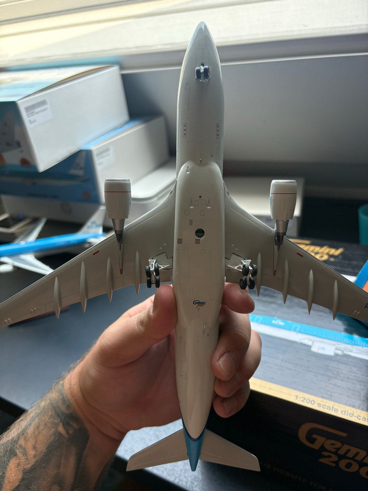 KLM Airbus A330-200 schaalmodel (GeminiJets 1:200), Overige merken, 1:200 of kleiner, Ophalen of Verzenden, Zo goed als nieuw
