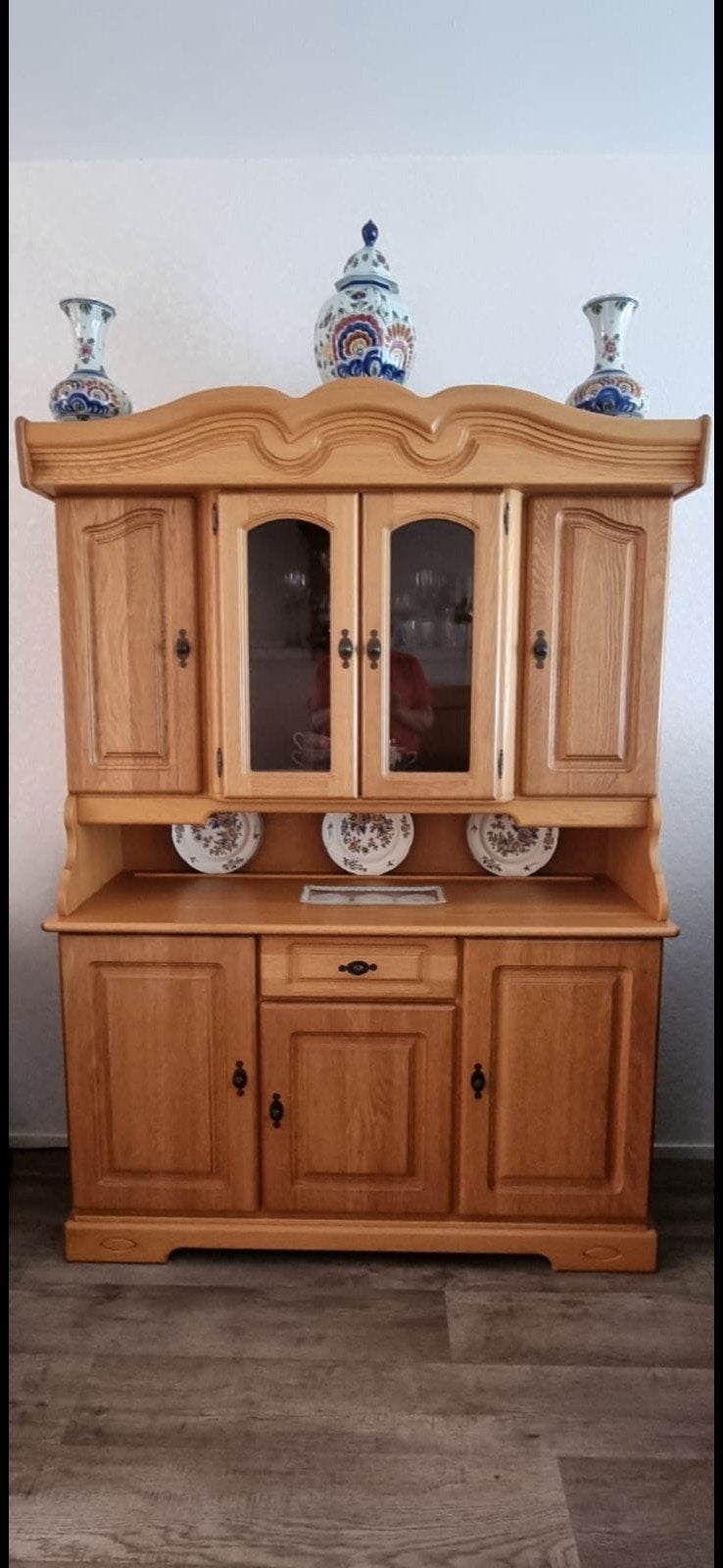 Massief eikenhouten buffetkast met vitrine en lades, Huis en Inrichting, Ophalen, Eikenhout, Zo goed als nieuw, Klassiek, Landelijk