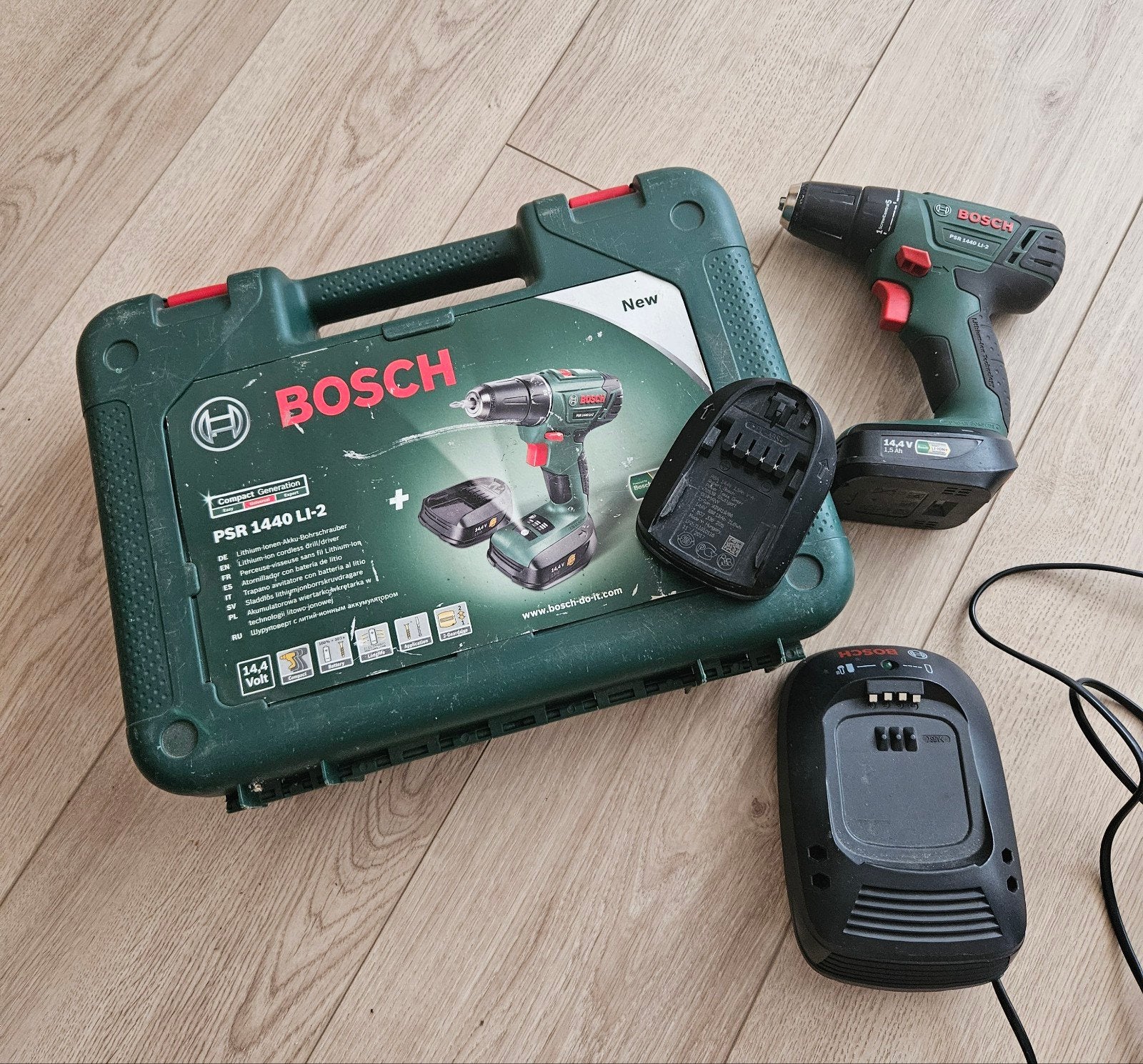 Bosch PSR 1440 accuboormachine, Doe-het-zelf en Verbouw, Verzenden, Gebruikt, Boor- en Schroefmachine