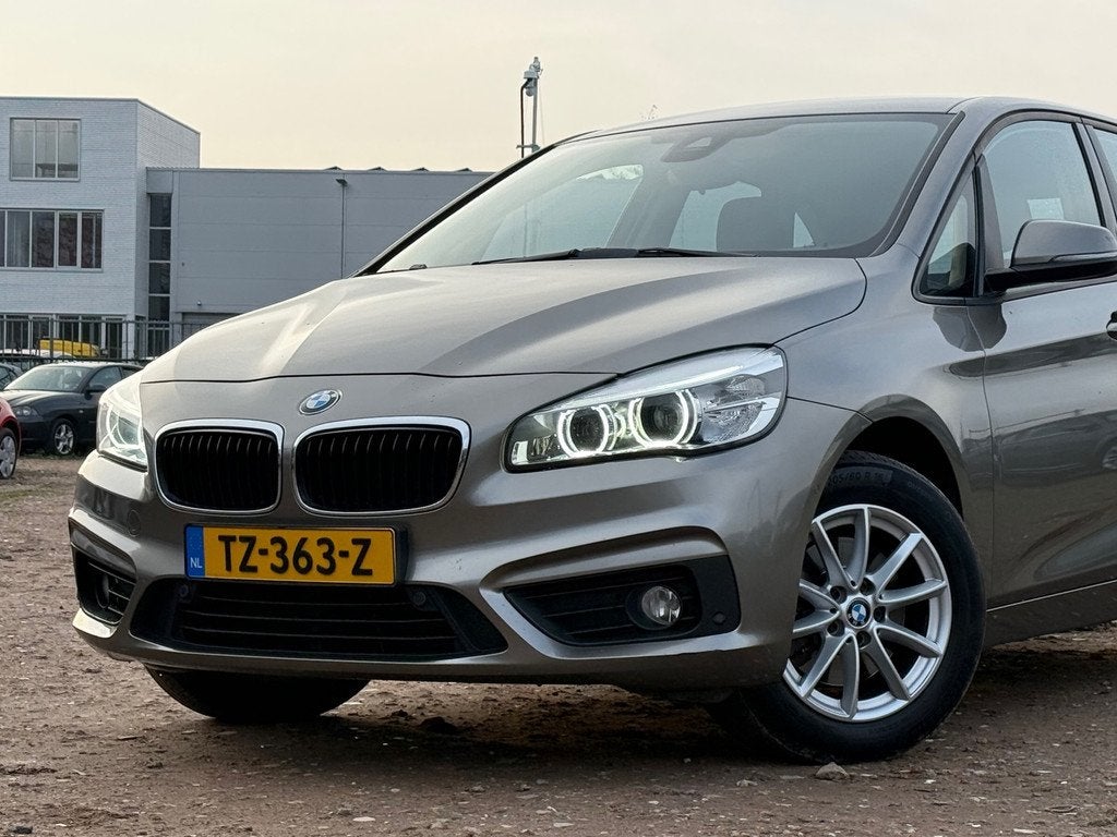 BMW 2-serie Active Tourer 218i High Executive/AUTOMAAT/LED, 136 pk, Gebruikt, Euro 6, Leder