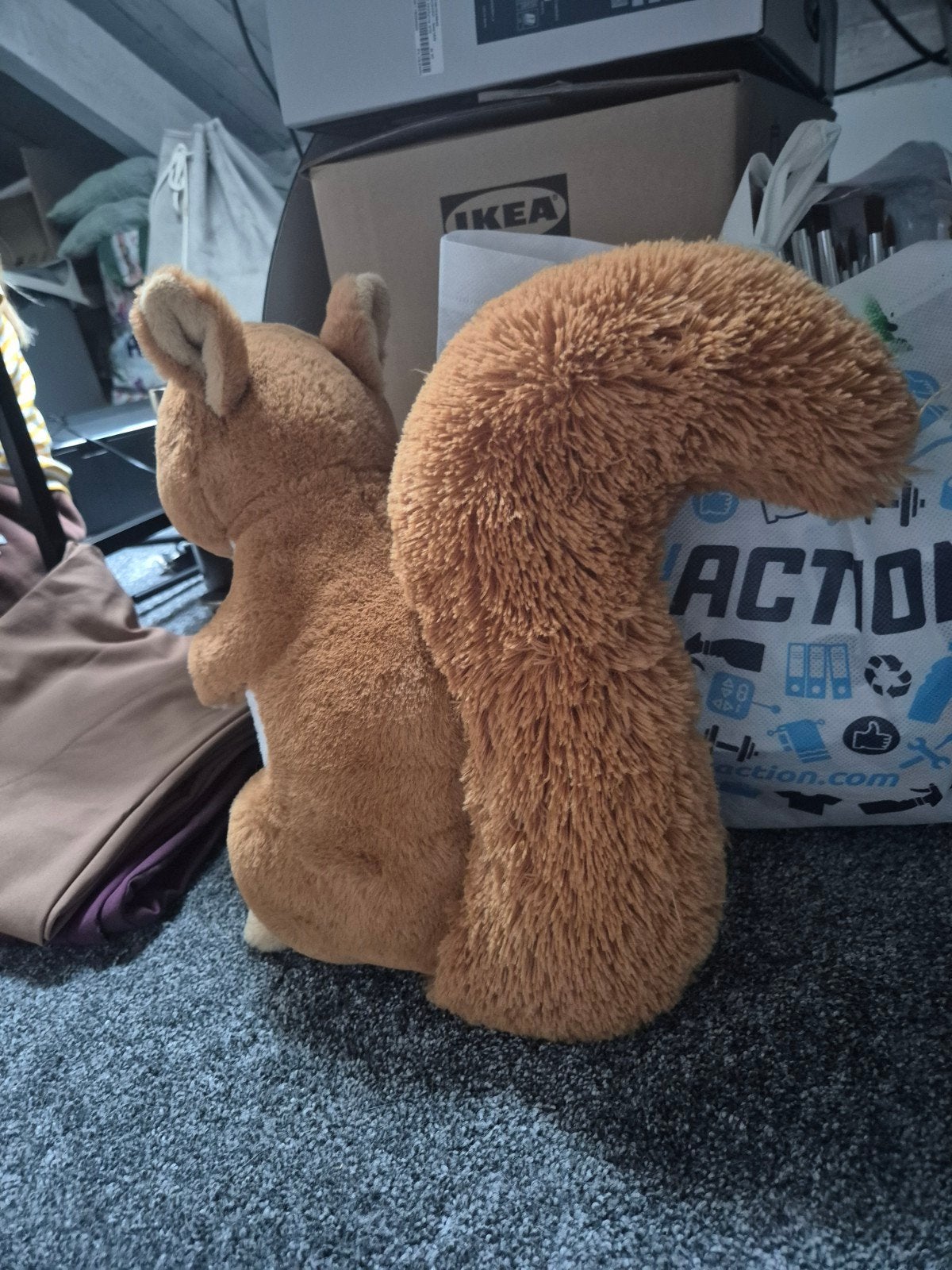 Leuke knuffel eekhoorn, ongeveer 20 cm hoog, Overige typen, Nieuw, Ophalen of Verzenden, Middelgroot (20 tot 80 cm)