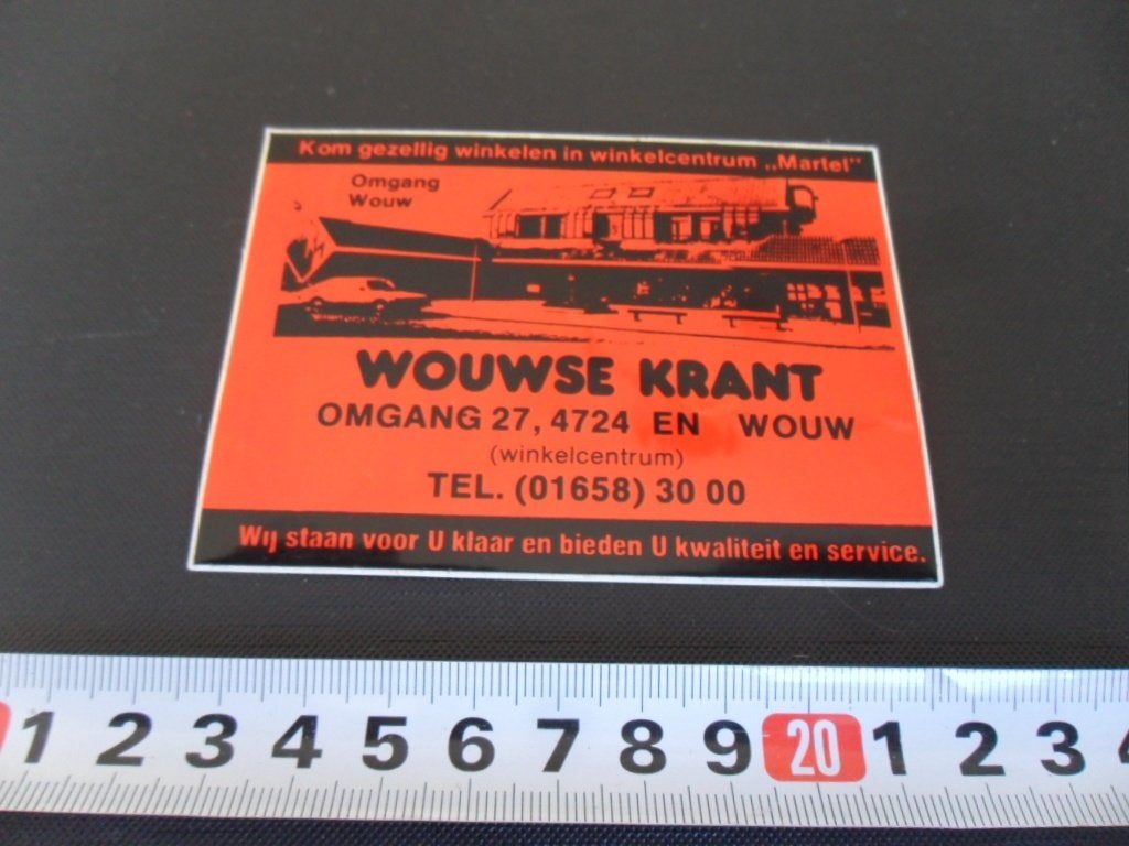 sticker wouw winkelcentrum martel wouwse krant omgang, Ophalen, Zo goed als nieuw