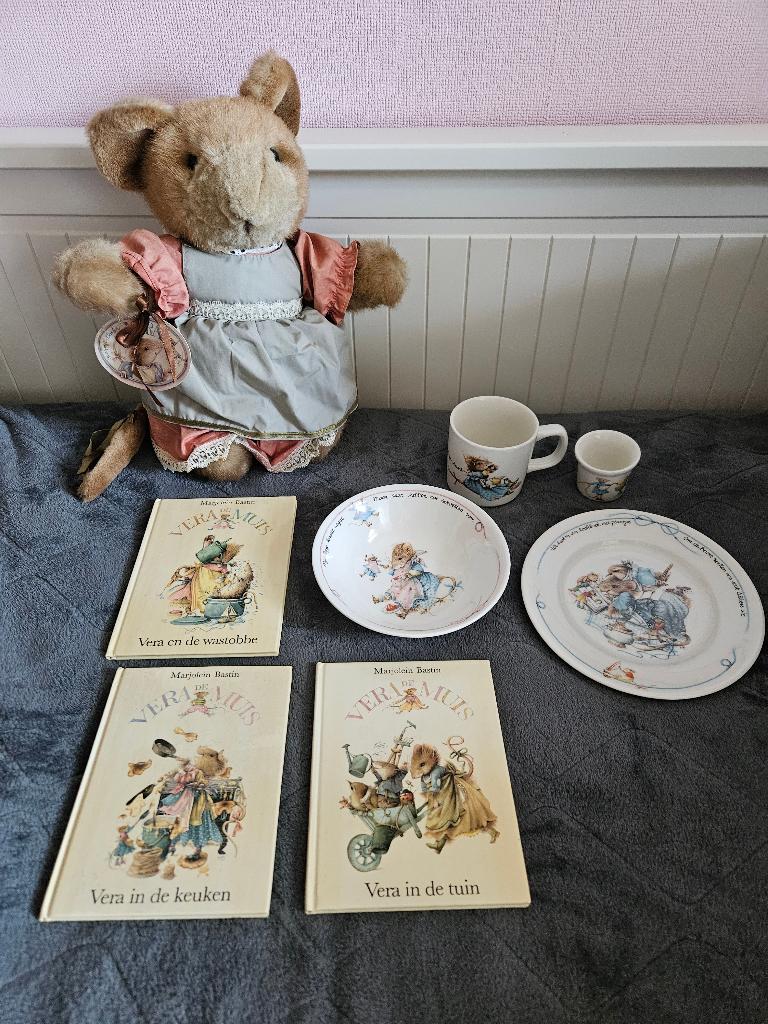 Marjolein Bastin verzameling Vera de Muis, serviesje, pluche, Ophalen of Verzenden