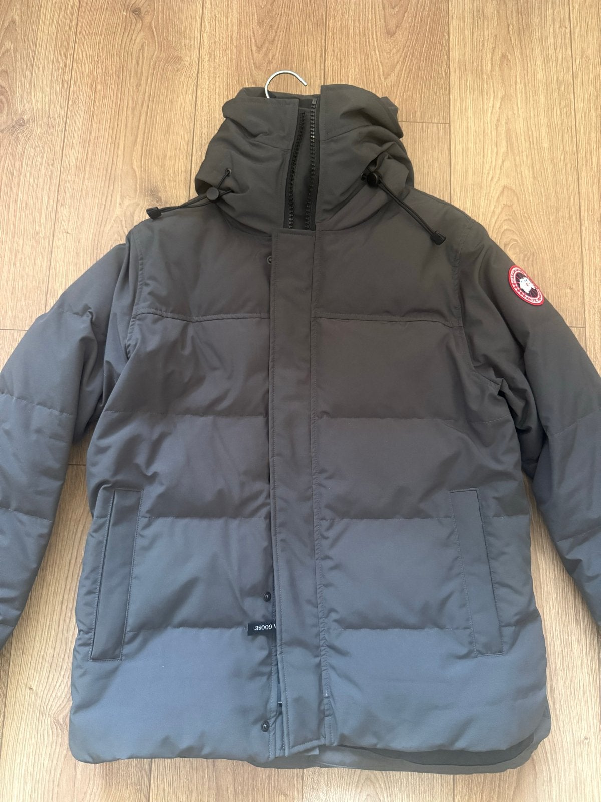 Canada Goose MacMillan Parka Graphite Heren L aankoopbewijs, Kleding | Heren, Ophalen, Zo goed als nieuw, Maat 52/54 (L), Grijs