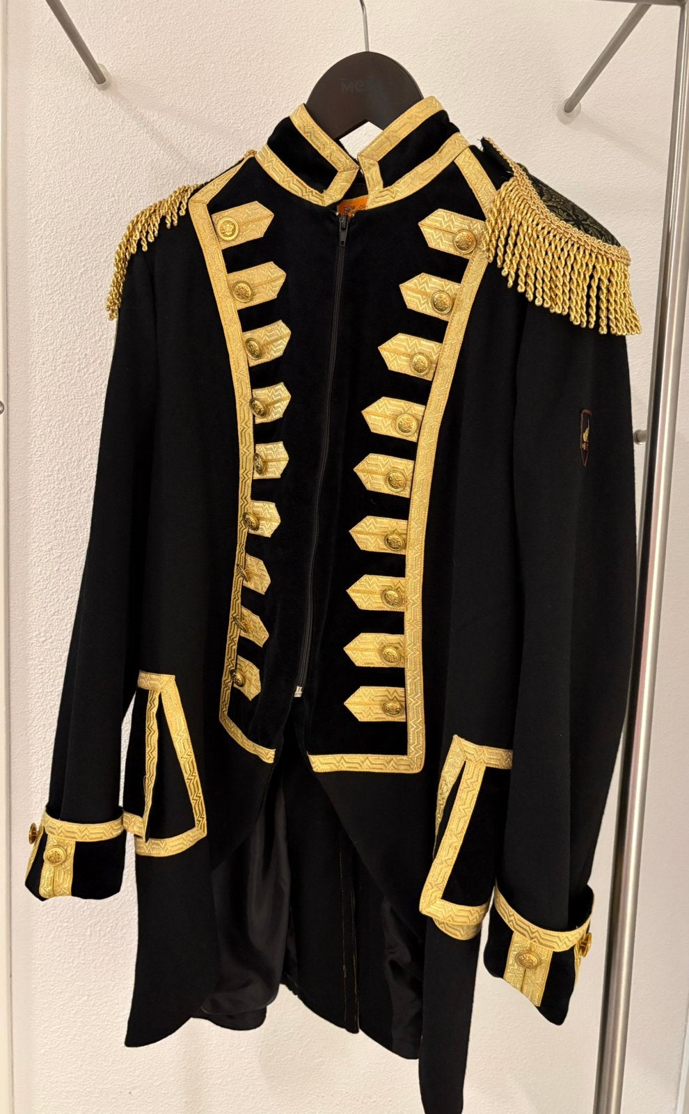 Set 2 luxe carnavalsjassen, Ophalen, Carnaval, Maat 48/50 (M), Zo goed als nieuw