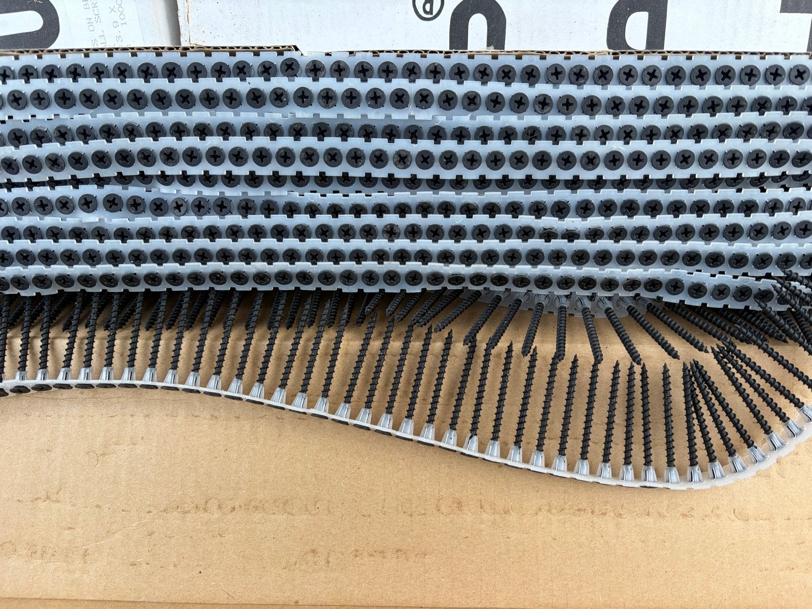 18000 Gipsplaatschroeven op band 3.9x55mm - Nieuw!, Doe-het-zelf en Verbouw, IJzerwaren en Bevestigingsmiddelen, Ophalen, Nieuw