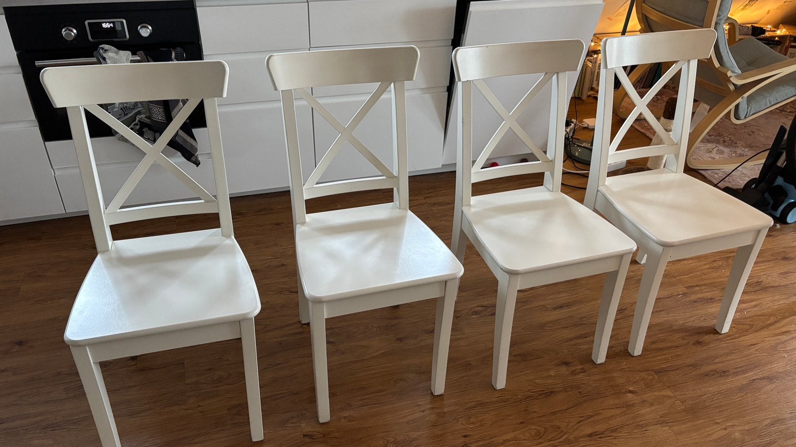 IKEA Ingolf - 4x Wit houten eetkamerstoel, Huis en Inrichting, Stoelen, Ophalen, Gebruikt, Wit, Eén