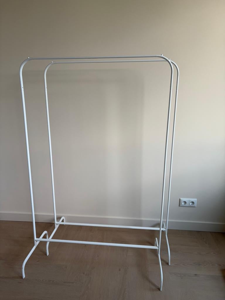 Kledingrek IKEA wit (2x), Kleding | Dames, Kledingrekken, Ophalen, Gebruikt