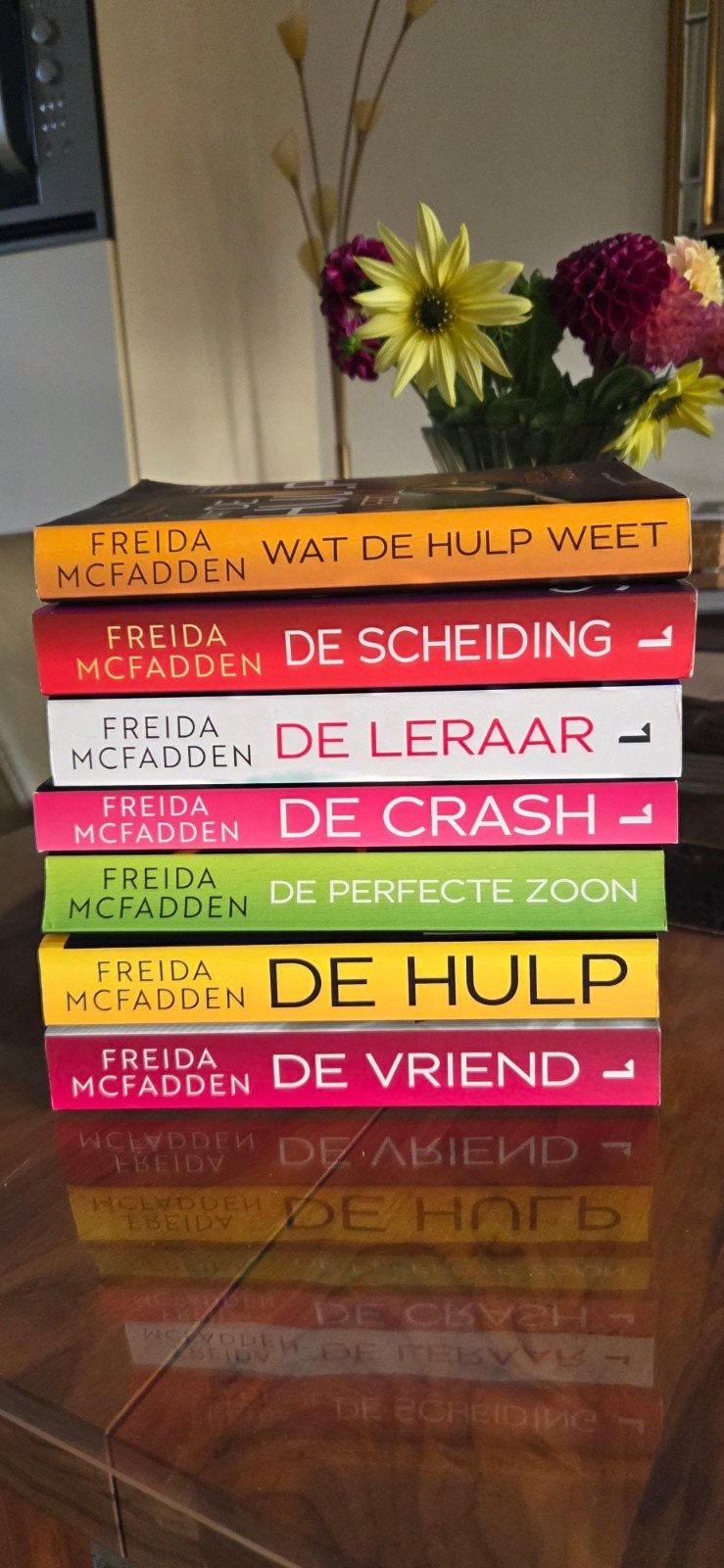 Freida McFadden Boekenpakket - 7 Thrillers, Boeken, Ophalen, Zo goed als nieuw, Freida McFadden