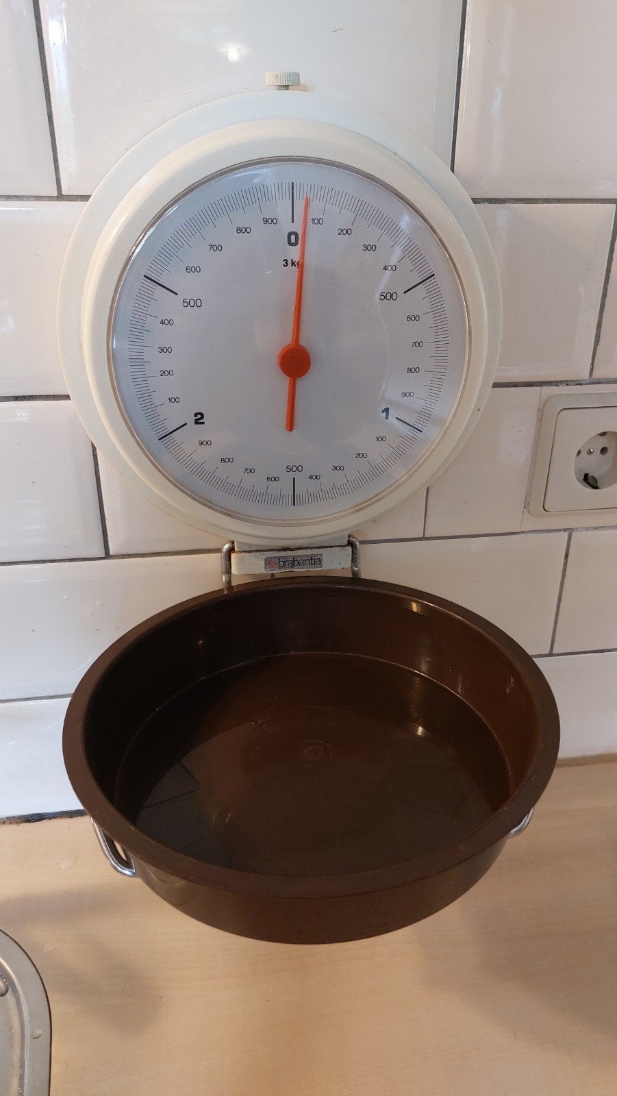 Brabantia retro keukenweegschaal, Keukenweegschaal, Ophalen of Verzenden, Gebruikt, Minder dan 10 kg