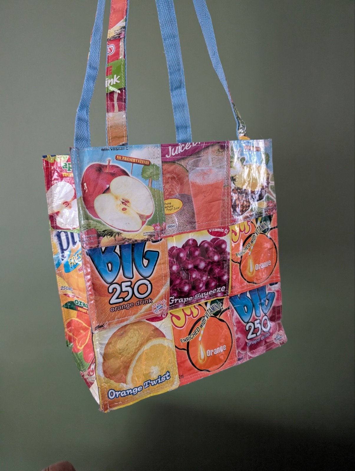 Gerecyclede boodschappentas van frisdrankpakjes, Ophalen of Verzenden, Zo goed als nieuw, Overige kleuren, Shopper