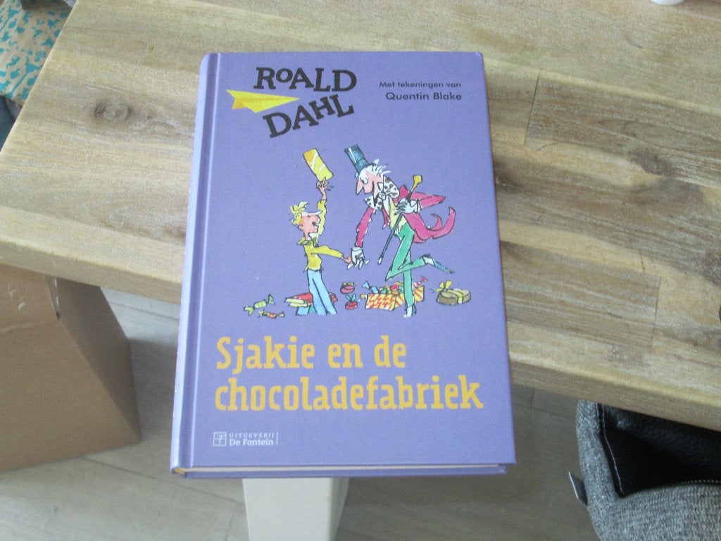 Sjakie en de chocoladefabriek - Roald Dahl (hardcover), Roald Dahl, Fictie algemeen, Nieuw, Ophalen of Verzenden
