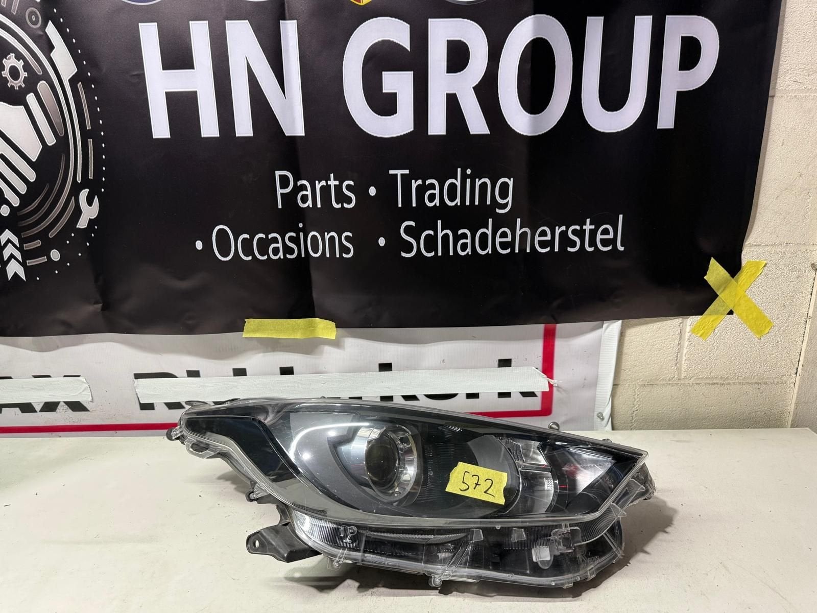 Toyota Yaris koplamp 81130K0060, Auto-onderdelen, Verlichting, Gebruikt, -, -, Ophalen of Verzenden