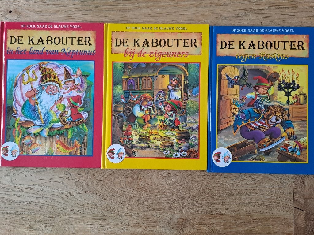 DE KABOUTERS OP ZOEK NAAR DE BLAUWE VOGEL. 3 BOEKEN, Boeken, Ophalen of Verzenden, Gelezen, Fictie algemeen