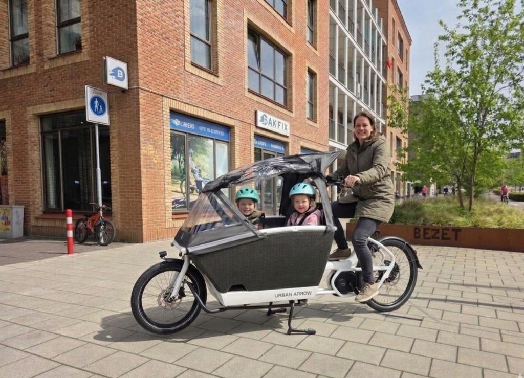 Urban Arrow Family Active Line bakfiets - Elektrisch, Fietsen en Brommers, Fietsen | Bakfietsen, 4 kinderen of meer, Uraban Arrow