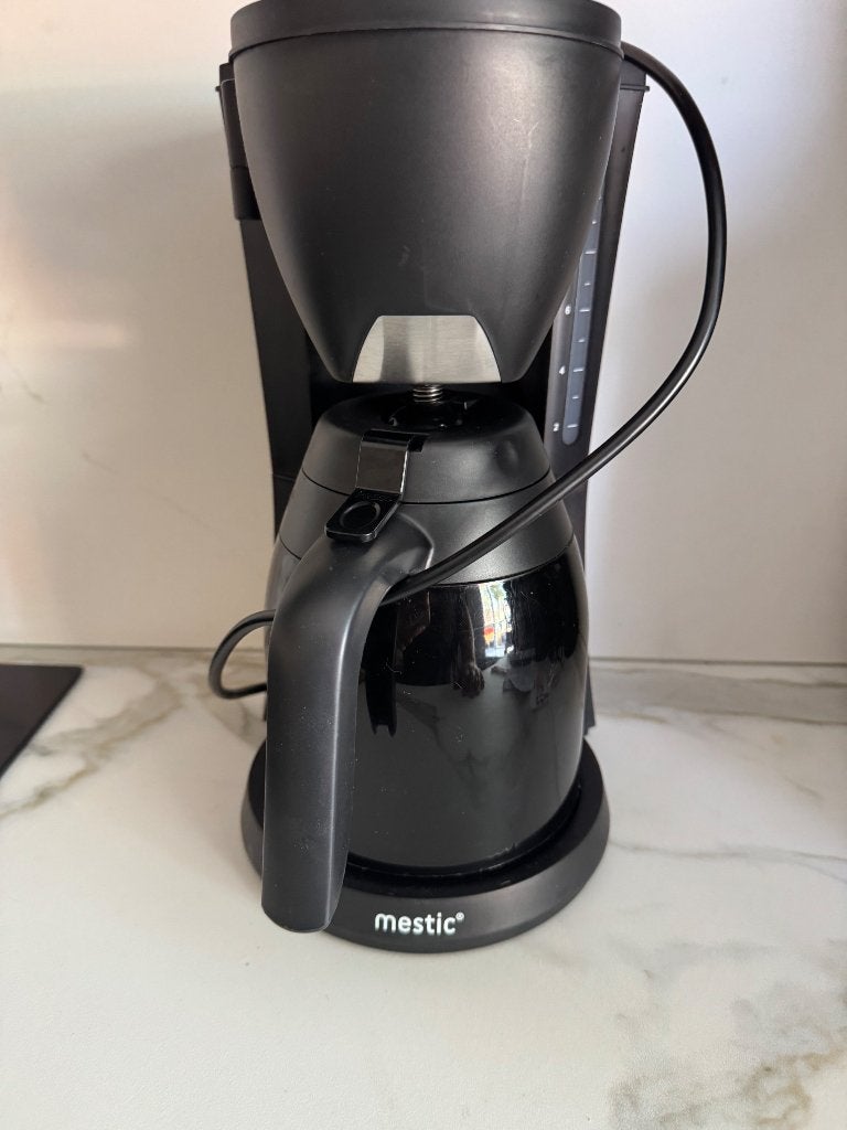 Mestic koffiezetapparaat, Ophalen, 10 kopjes of meer, Koffiemachine, Gemalen koffie