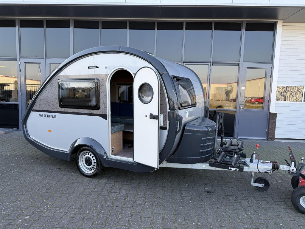T@B Metropolis 320 RS Bed/Zit slechts 655kg Tent Luifel 2019, Caravans en Kamperen, Dwarsbed, Schokbreker, Tot en met 2, Bedrijf
