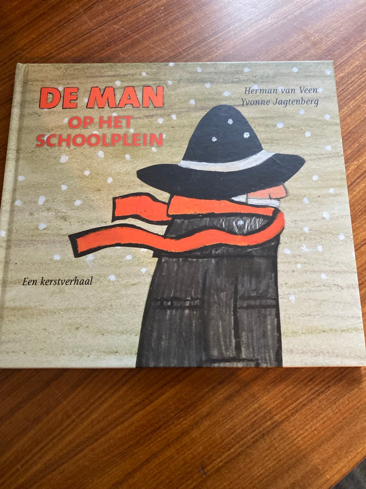 De Man op het Schoolplein - Herman van Veen (Kerstverhaal), 5 of 6 jaar, Fictie algemeen, Jongen of Meisje, Ophalen of Verzenden