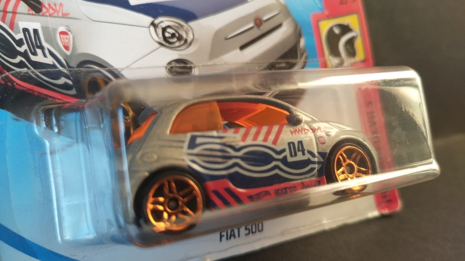 Fiat 500 zilver 1:64 3inch Hotwheels Pol, Auto, Verzenden, ., Zo goed als nieuw