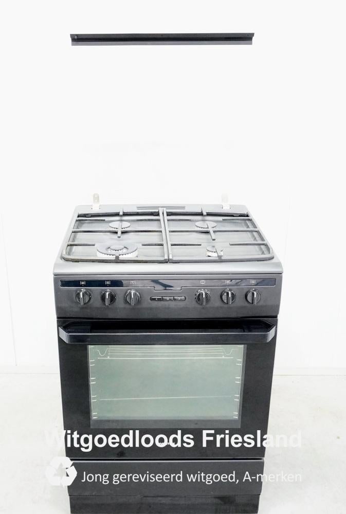 Zwart Inventum gasfornuis 3MND Garantie Witgoedloodsfrieslan, Witgoed en Apparatuur, Fornuizen, 60 cm of meer, Grill, Zo goed als nieuw