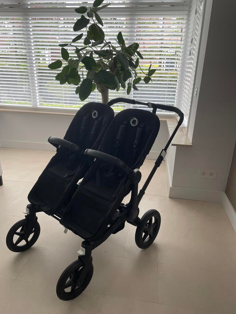 Bugaboo donkey 3 twin complete set, Kinderen en Baby's, Buggy's, Ophalen, Zo goed als nieuw, Regenhoes