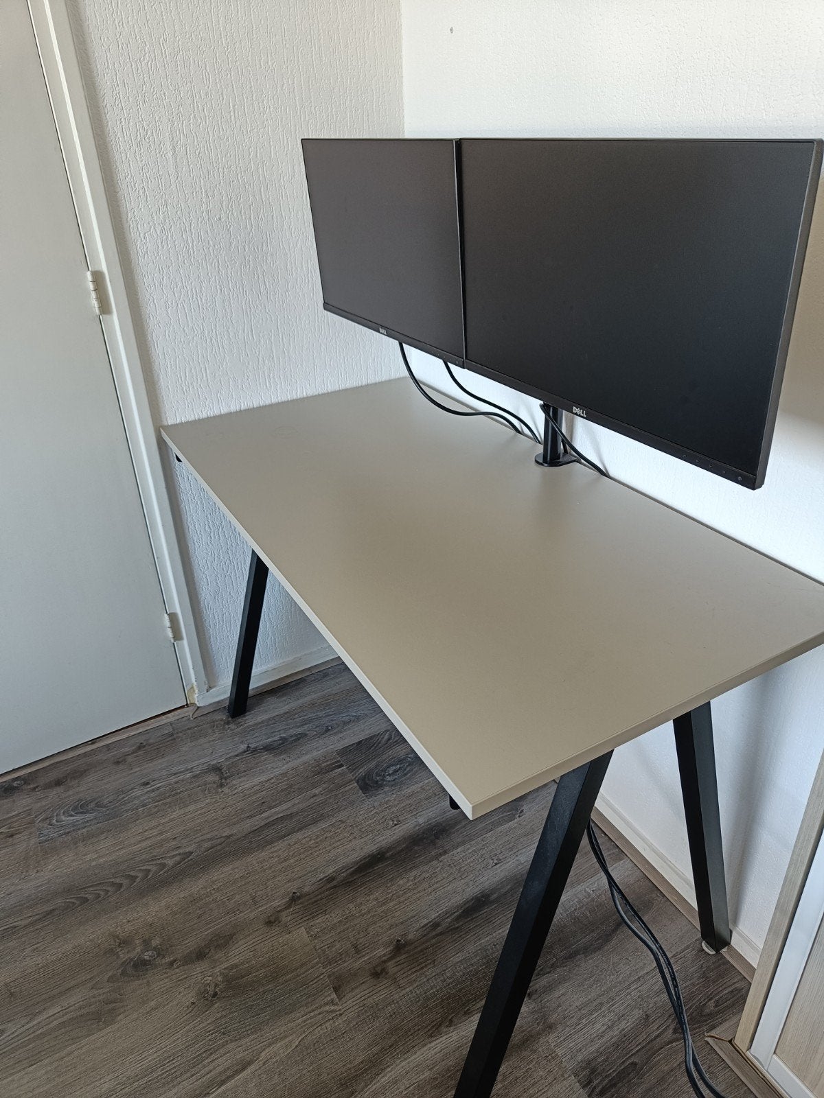 Ikea Trotten bureau 60x120cm incl kabelgoot, Ophalen, 120 cm, Spaanplaat of MDF, Zo goed als nieuw