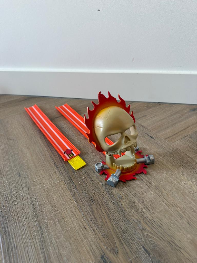 Heel goed Hotwheels Mattel GRX50 Ghost rider race baan set, Kinderen en Baby's, Speelgoed | Racebanen, Onderdelen, Zelf te bouwen