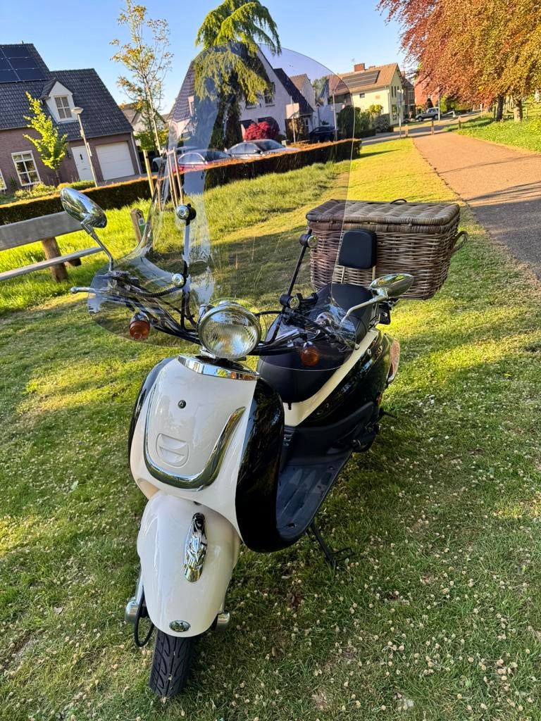 Znen Grade Retro Deluxe Snorscooter, Ophalen of Verzenden, Zo goed als nieuw, Benzine