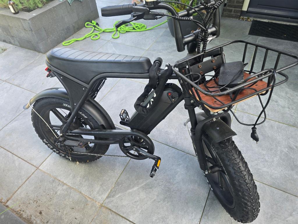 Stoere Fatbike E-bike met Voorrek en Display, Gebruikt, 51 tot 55 cm, 30 tot 50 km per accu, Ophalen