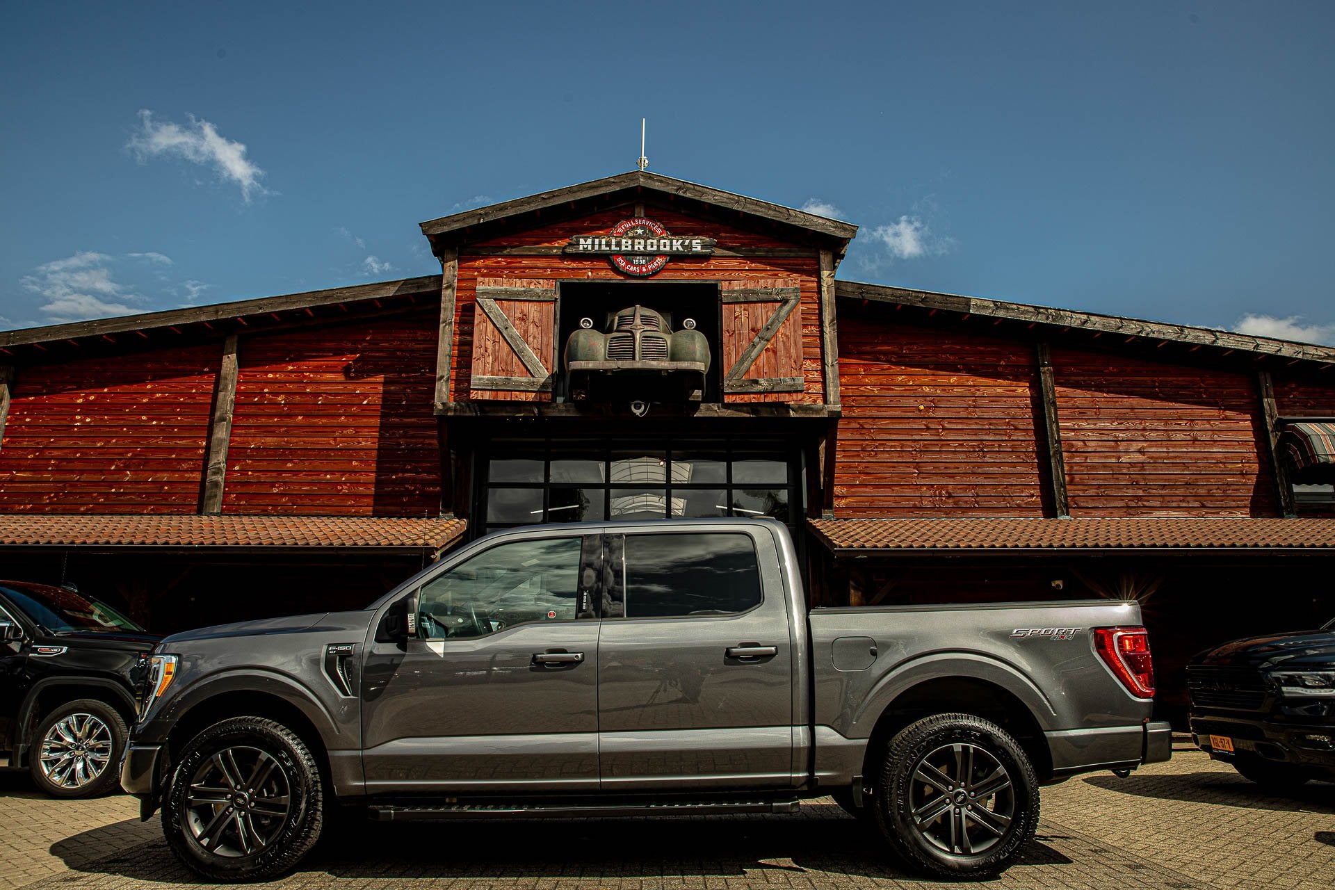 Ford USA F-150 XLT 5.0 v8 (bj 2022), Auto's, Bestelauto's, Automaat, Gebruikt, 2358 kg, Automatische klimaatregeling