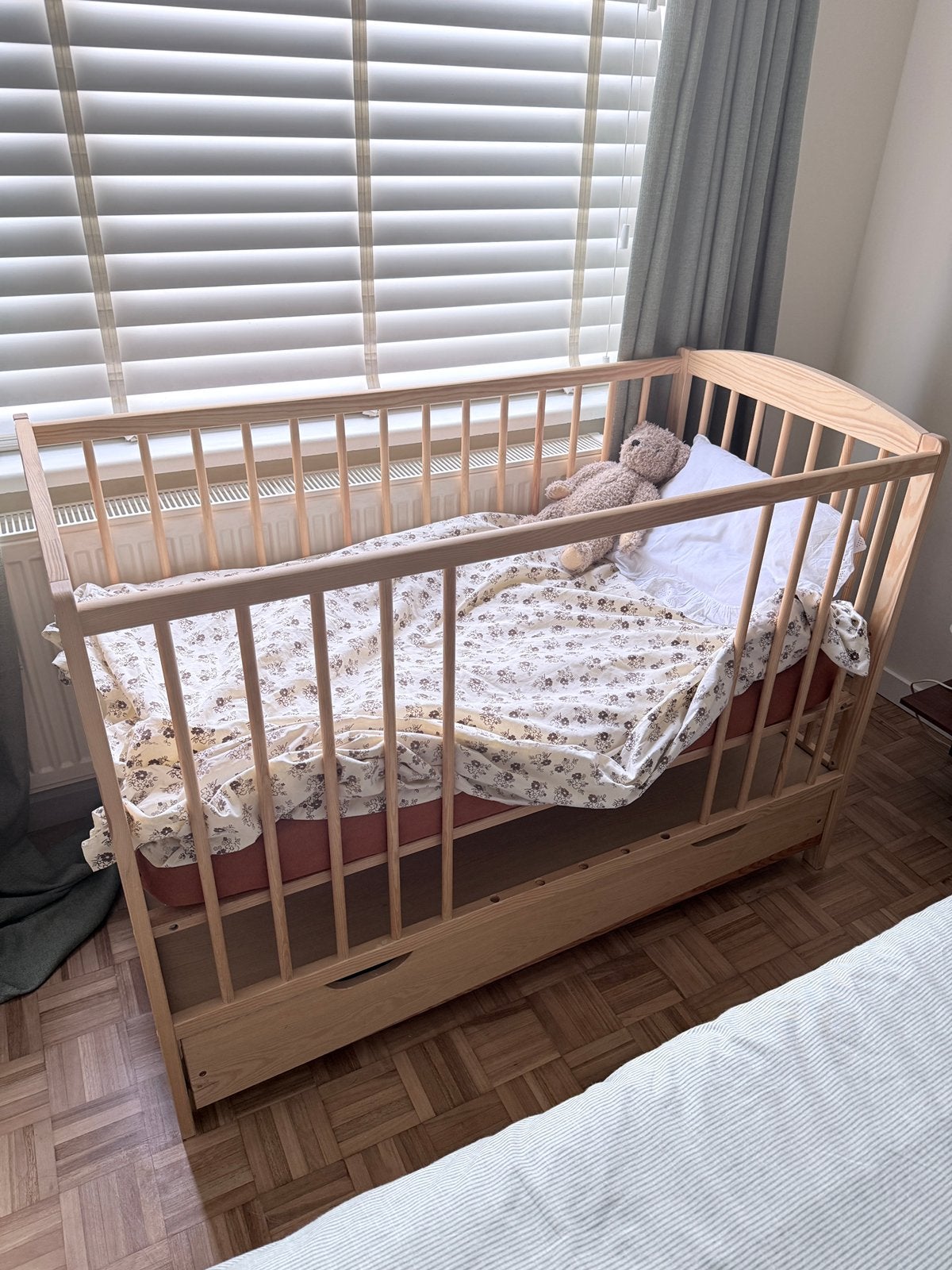 Ledikant 60x120 met matras, Kinderen en Baby's, Kinderkamer | Bedden, Zo goed als nieuw, Minder dan 140 cm, Minder dan 70 cm, Matras