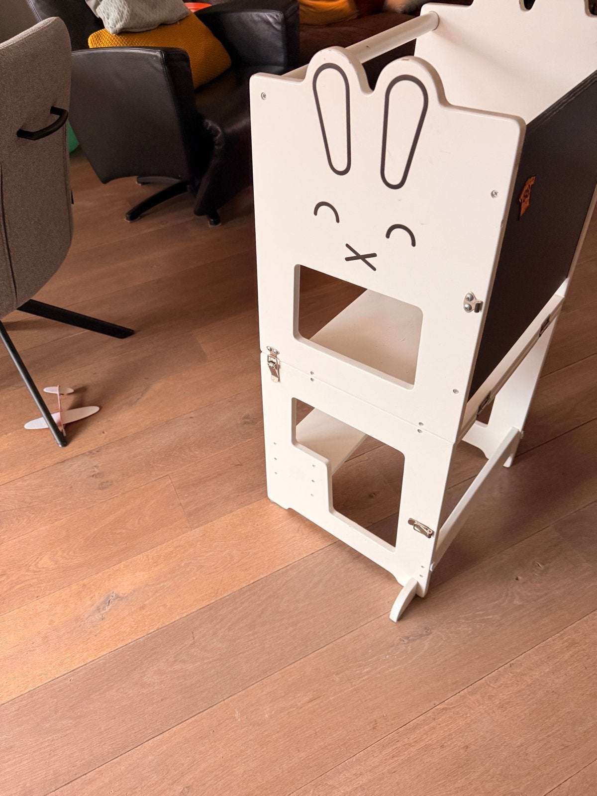 Houten leertoren/tafeltje montessori met konijnenoren, Ophalen, Gebruikt, Overige typen