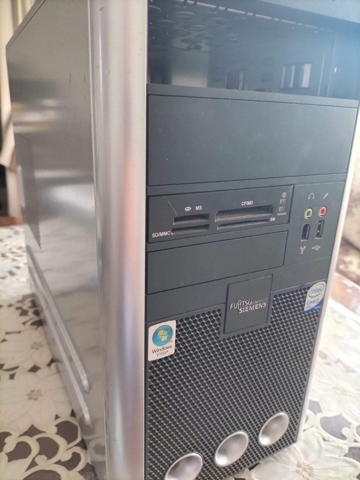Computer kast met moederbord voor  pc onderbouwing, Ophalen of Verzenden, 32 GB of minder, 4 GB of minder