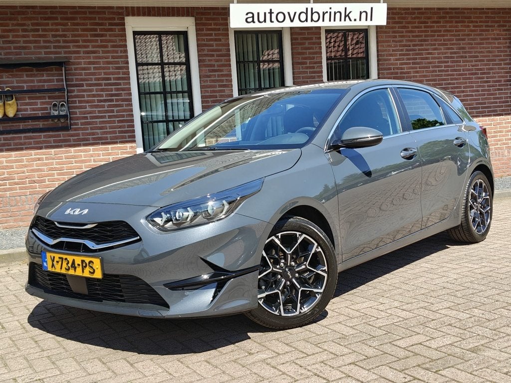 Kia Ceed 1.0 T-GDi DynamicL. CAMERA / NETTE STAAT / CARPLAY, Auto's, Voorwielaandrijving, Dealer onderhouden, Stof, Gebruikt