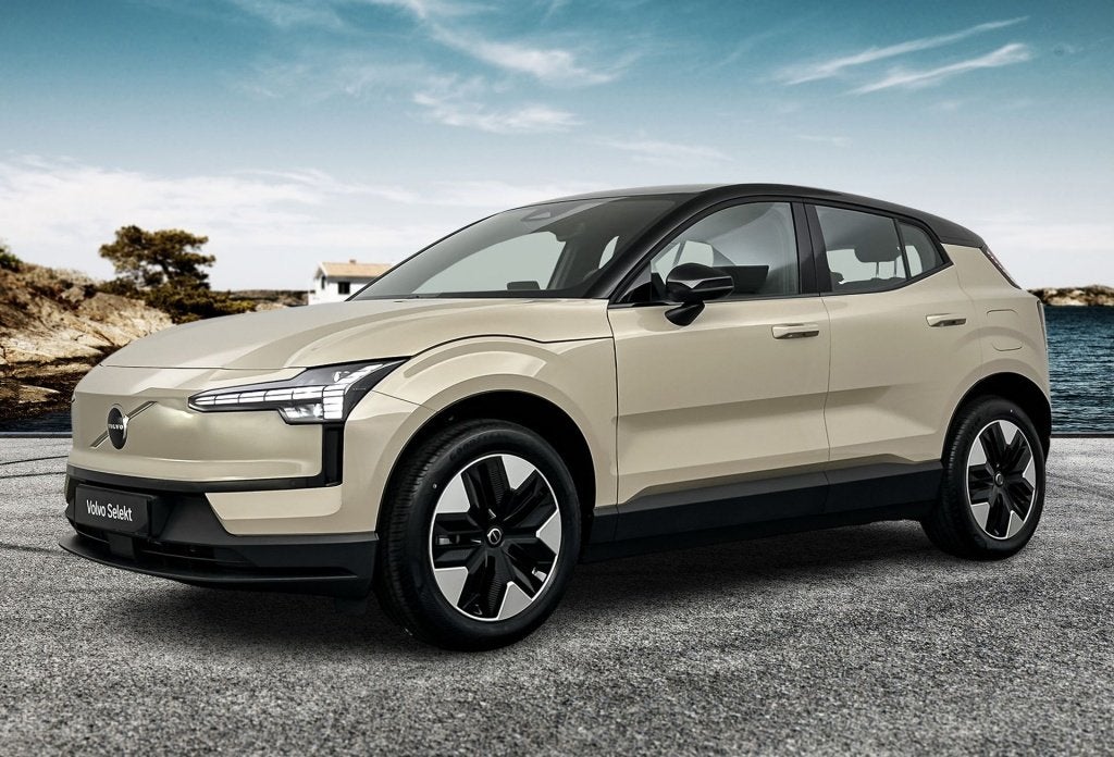 Volvo EX30 P3 Long Range Plus Europa zwart Dak (bj 2026), Auto's, Automaat, Gebruikt, Automatische klimaatregeling, Beige