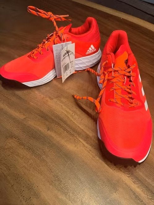 Adidas Lux 2.0 Veldhockey schoen Nieuw! Mt 37 1/3, Ophalen of Verzenden, Nieuw, Schoenen