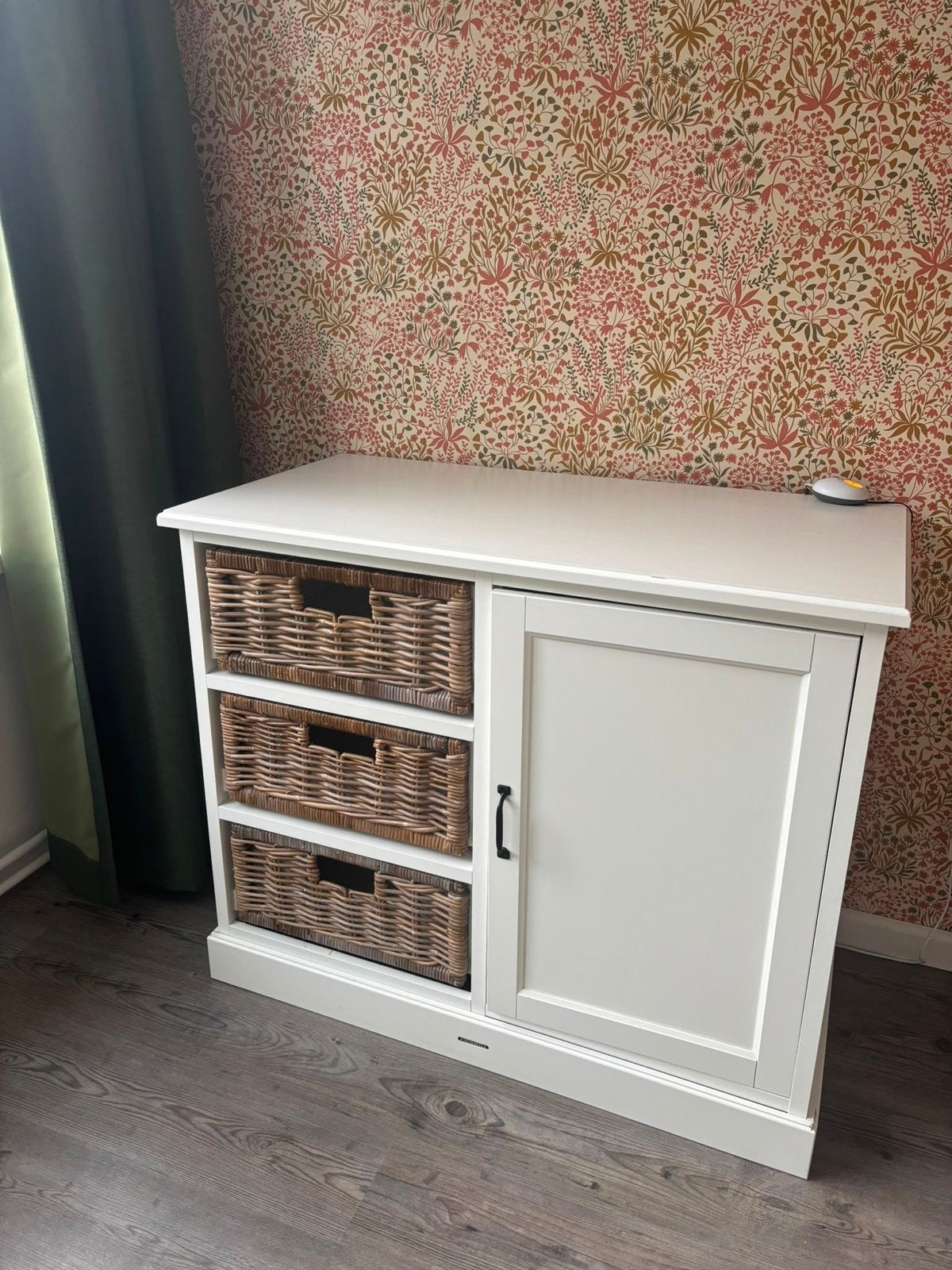 Kidsmill Commode met rieten manden en kastje, Ophalen, Gebruikt, 50 tot 70 cm, 75 tot 100 cm