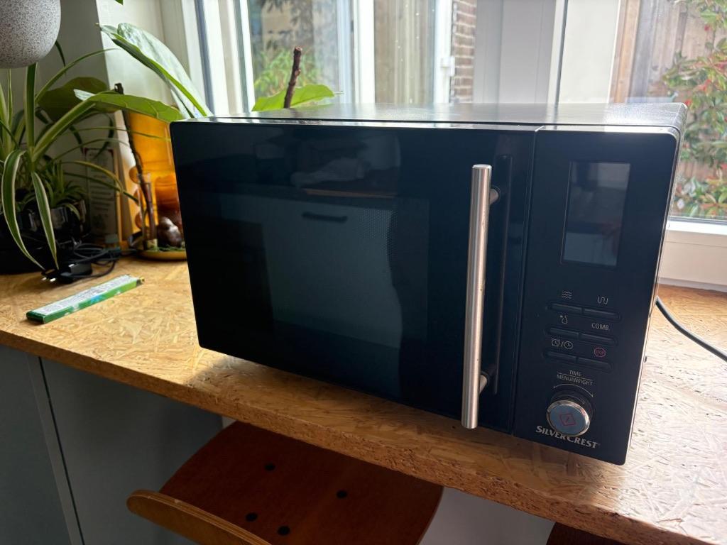 Magnetron Silvercrest SMW800D45, Ophalen, Minder dan 45 cm, Grill, Draaiplateau