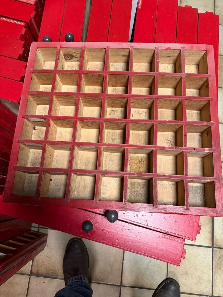 Diverse ladekasten te koop - Ideaal voor opslag, Gebruikt, 100 tot 150 cm, 5 laden of meer, Industrieel, Werkplaats