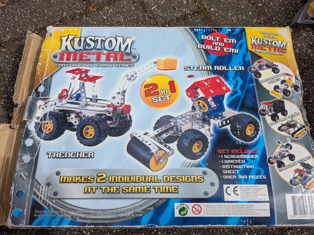 Soort mechano. 1 grote en 3 kleine doosjes., Ophalen of Verzenden, Gebruikt