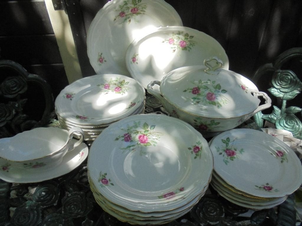 Groot Dinerservies Seltmann Weiden Bavaria met roze roos, Ophalen of Verzenden