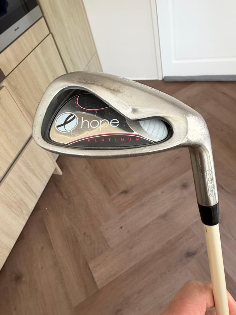 Wilson “Hope” dames sandwedge, Sport en Fitness, Golf, Ophalen of Verzenden, Gebruikt, Club, Overige merken
