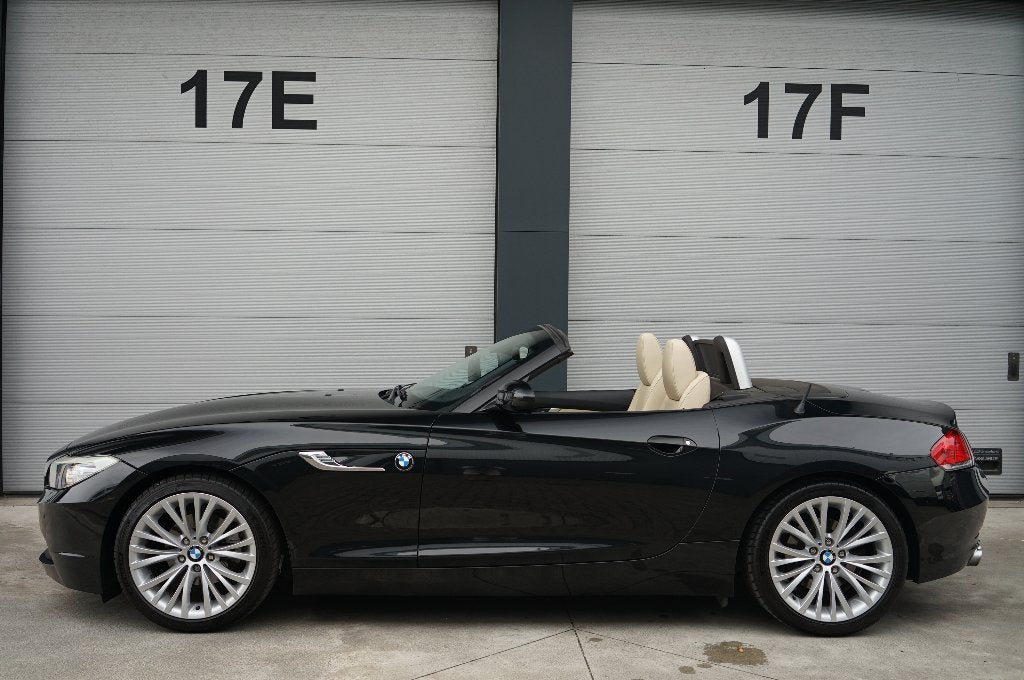 Z4 2.3i EXE Handbak-org. NL-TOPSTAAT!-2009, Auto's, BMW, Achterwielaandrijving, 2497 cc, Cabriolet, Zwart
