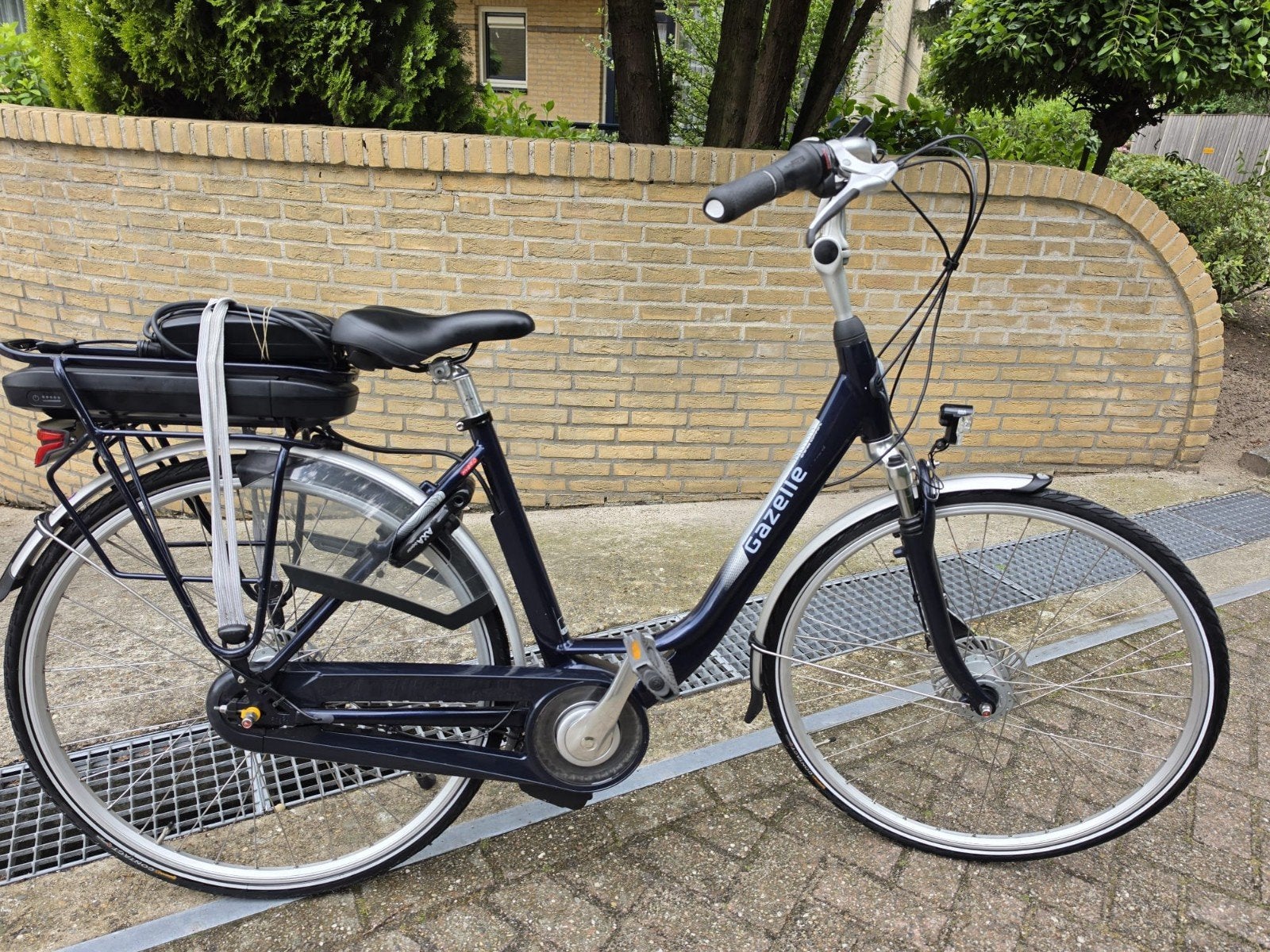 In nieuwstaat kleine maat Gazelle met Midden motor, Ophalen, Zo goed als nieuw, Gazelle