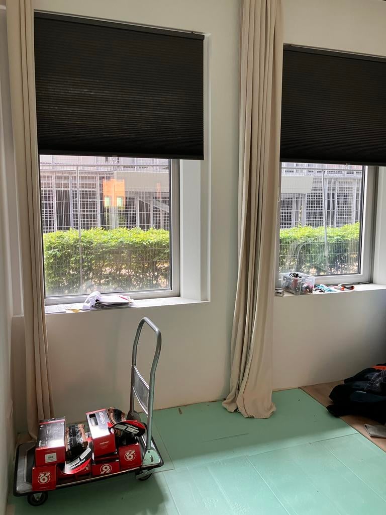 2 IKEA Hoppvals plissé gordijnen, 120x210 zo goed als nieuw, Huis en Inrichting, Stoffering | Gordijnen en Lamellen, Ophalen, 100 tot 150 cm