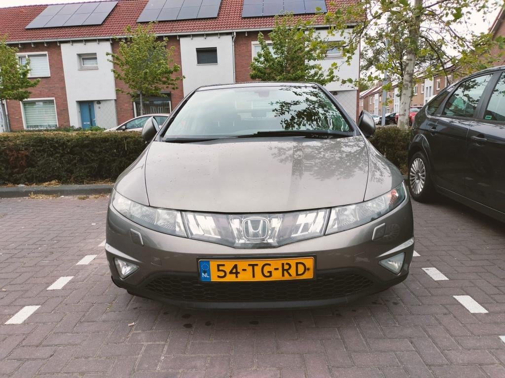 Honda Civic 8 1.8 Executive 2006 Automaat/5d/panodak/APKt27, Auto's, 15 km/l, 4 cilinders, Alcantara, Origineel Nederlands