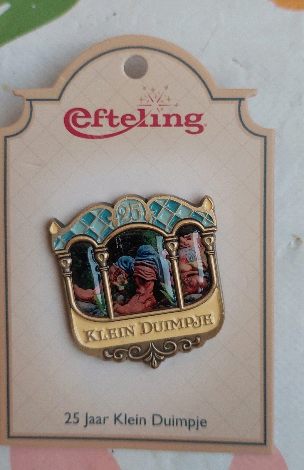 Efteling 25 Jaar Klein Duimpje Pin, Ophalen, Nieuw, Button of Speldje