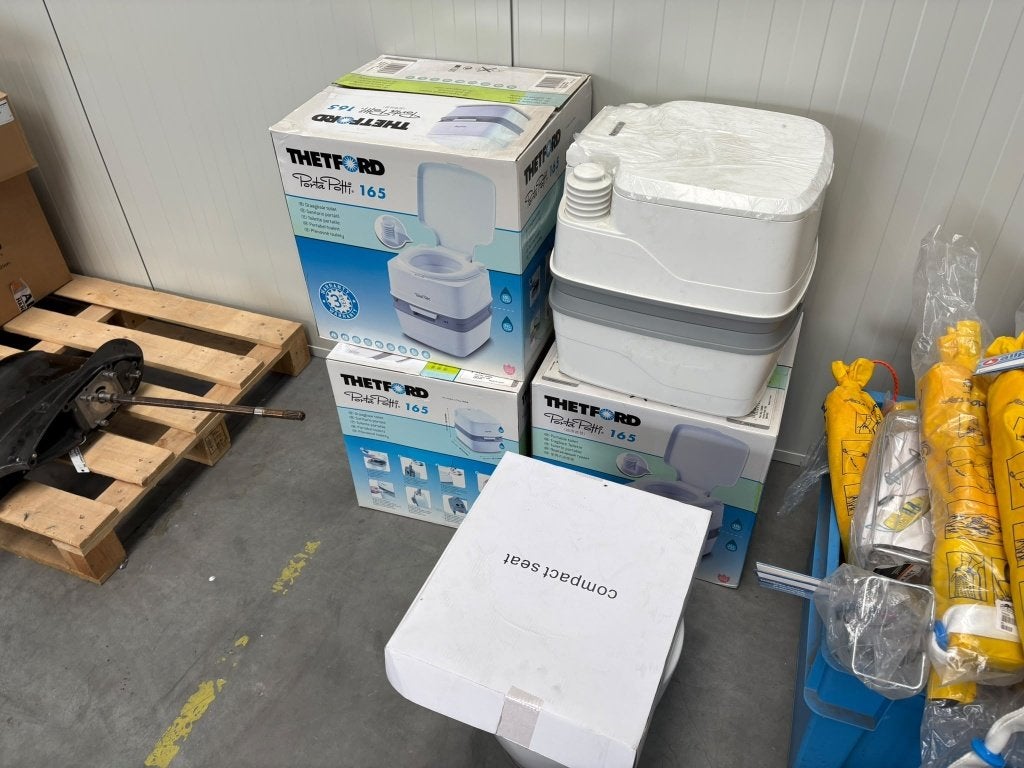 4x porta potti, Ophalen, Nieuw