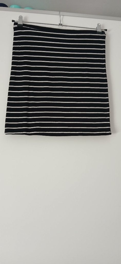 Zwart/wit gestreepte tricot rokje - S, Zwart, Ophalen of Verzenden, Zo goed als nieuw, Knielengte